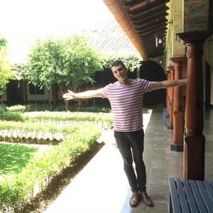 Meet your Posher, Peter